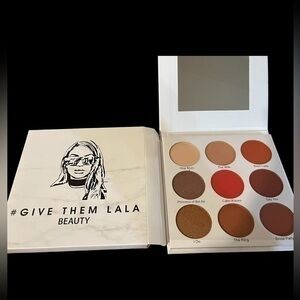 🆕Give Them Lala Beauty - The Grown Woman Palette